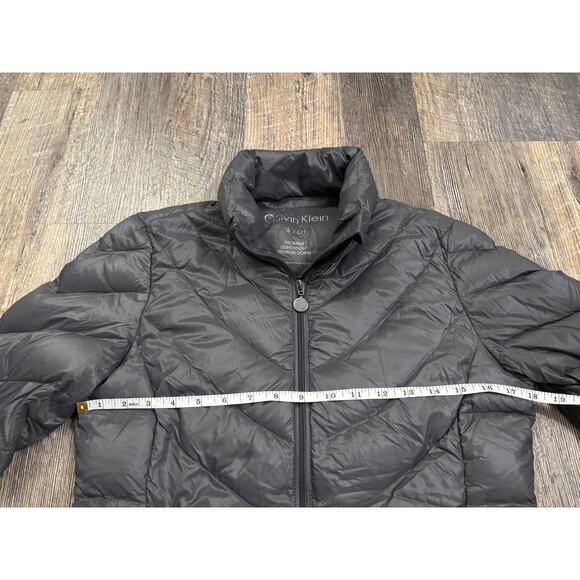 Calvin Klein Packable Lightweight Premium Down Jacket - Picture 3 of 6